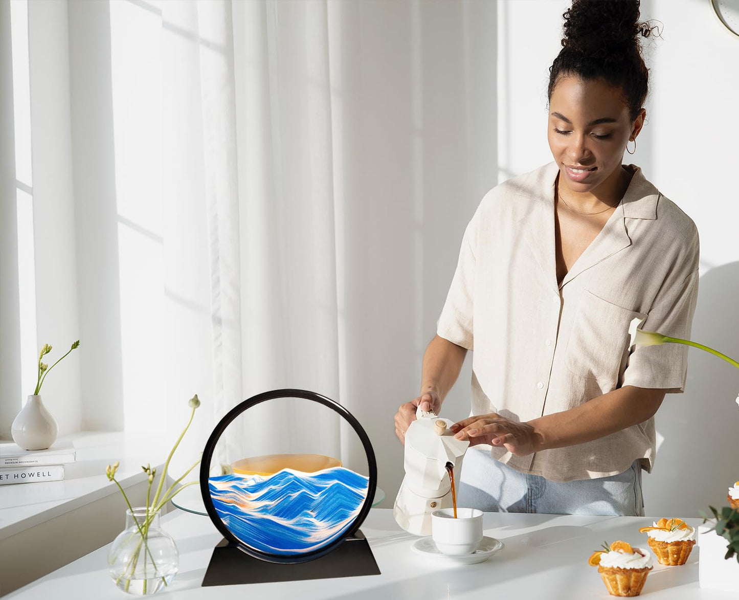 HYUGF Moving Sand Art Picture – 3D Ocean Sandscape in a 7-inch Round Glass Frame