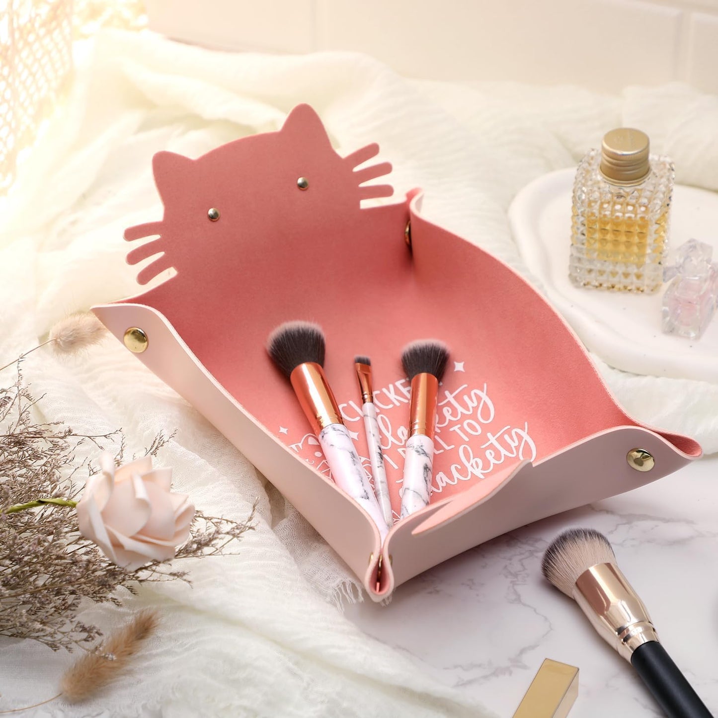 ICoDeesse Cat Dice Tray Pinkk – Foldable Leather Dice Tray for RPG and Travel