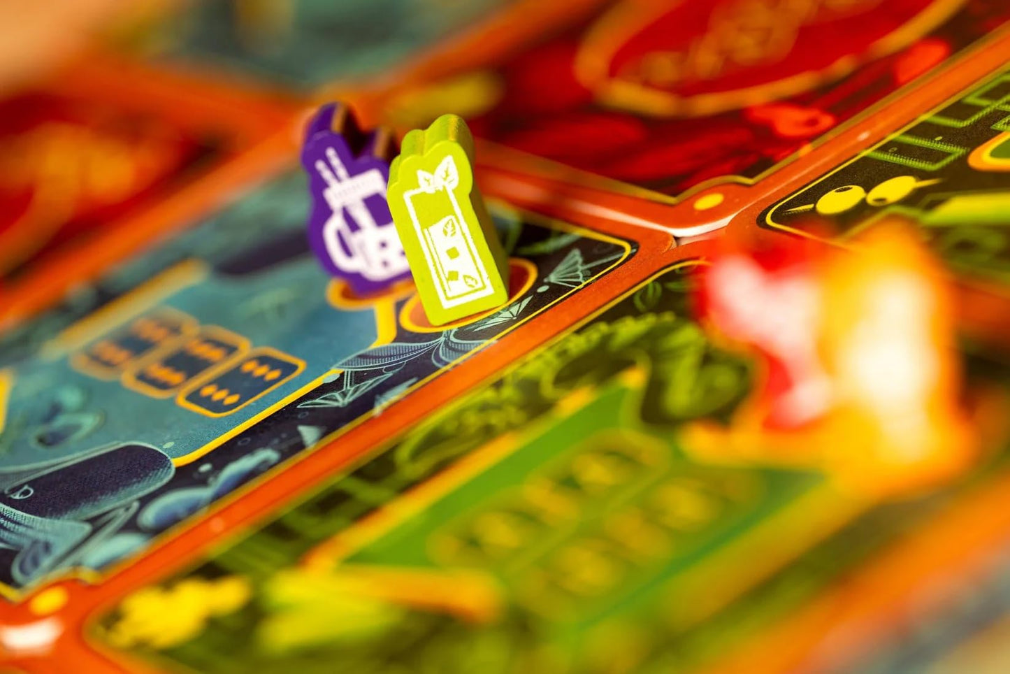 IELLO Pina Coladice — Vibrant, Quick-Play Dice Game for All Ages