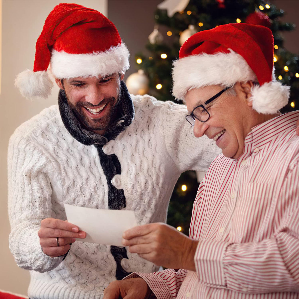 Iioscre Santa Hat - Plush Red Santa Claus Hat for Adults | Xmas Party