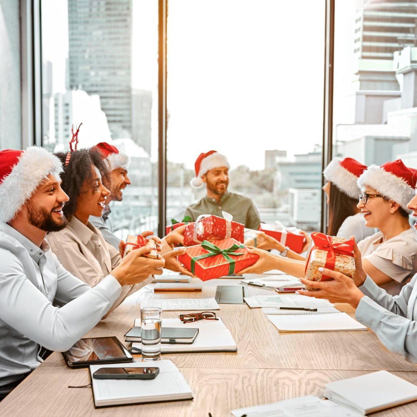 Iioscre Santa Hat - Plush Red Santa Claus Hat for Adults | Xmas Party