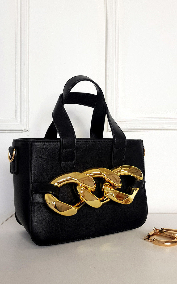 Bag with Extreme Chain Detail