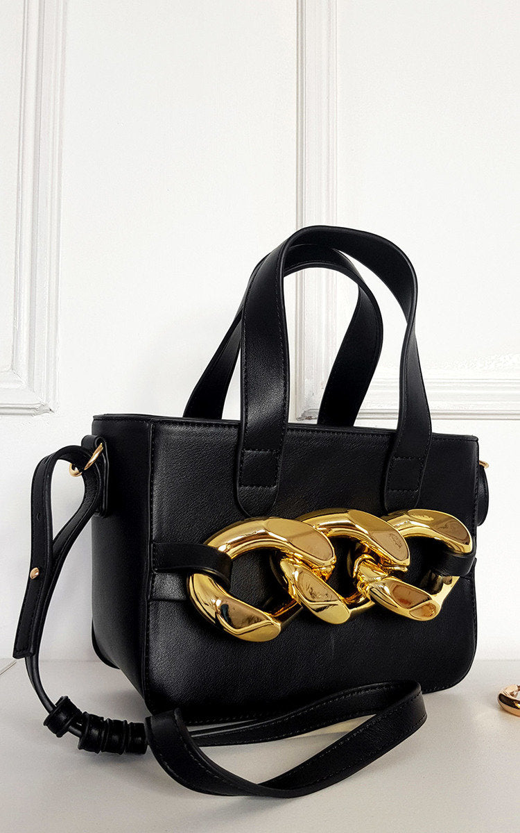 Bag with Extreme Chain Detail