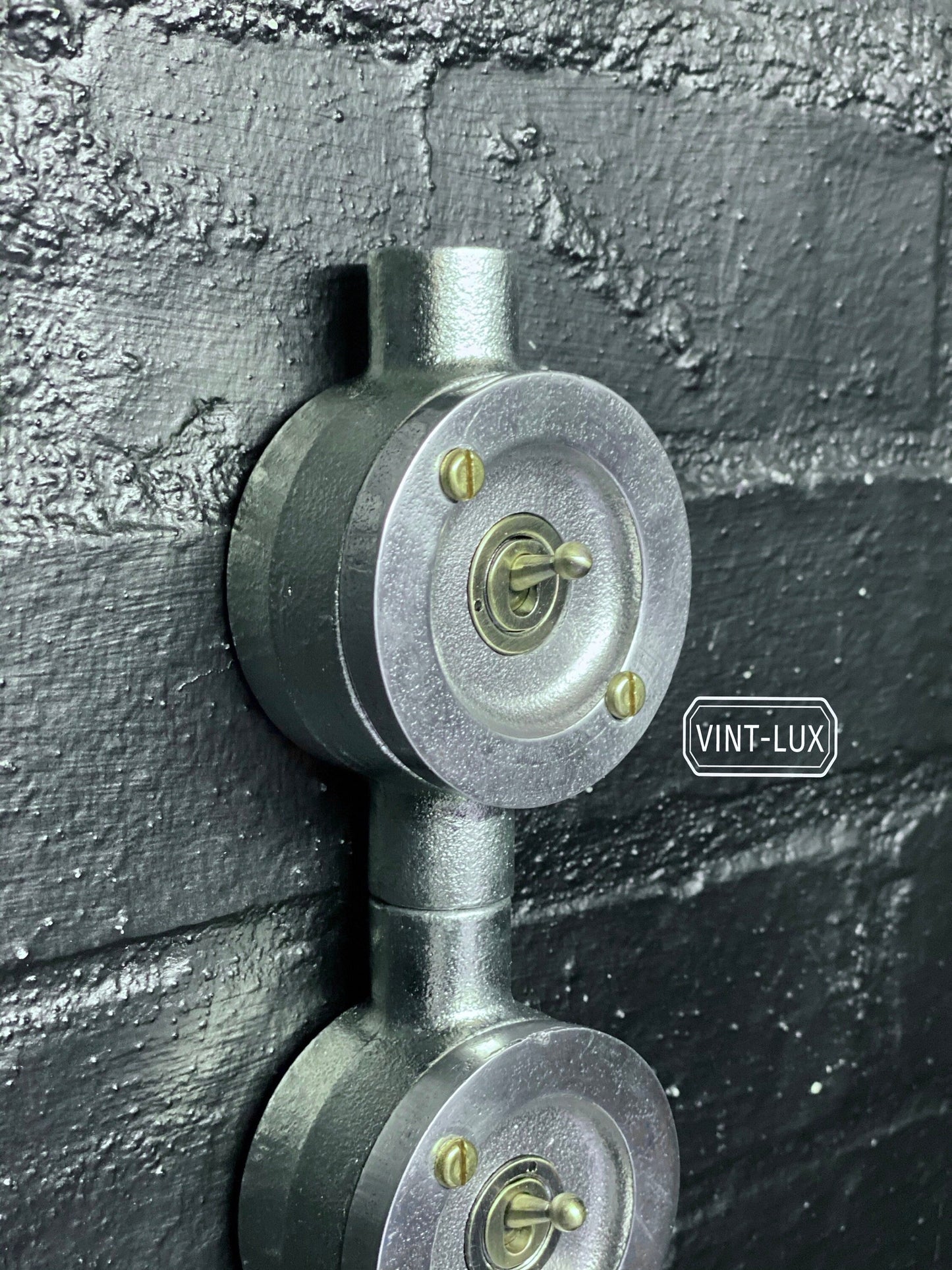 Double Gang Solid Cast Conduit Metal Light Switch Industrial 2 Way