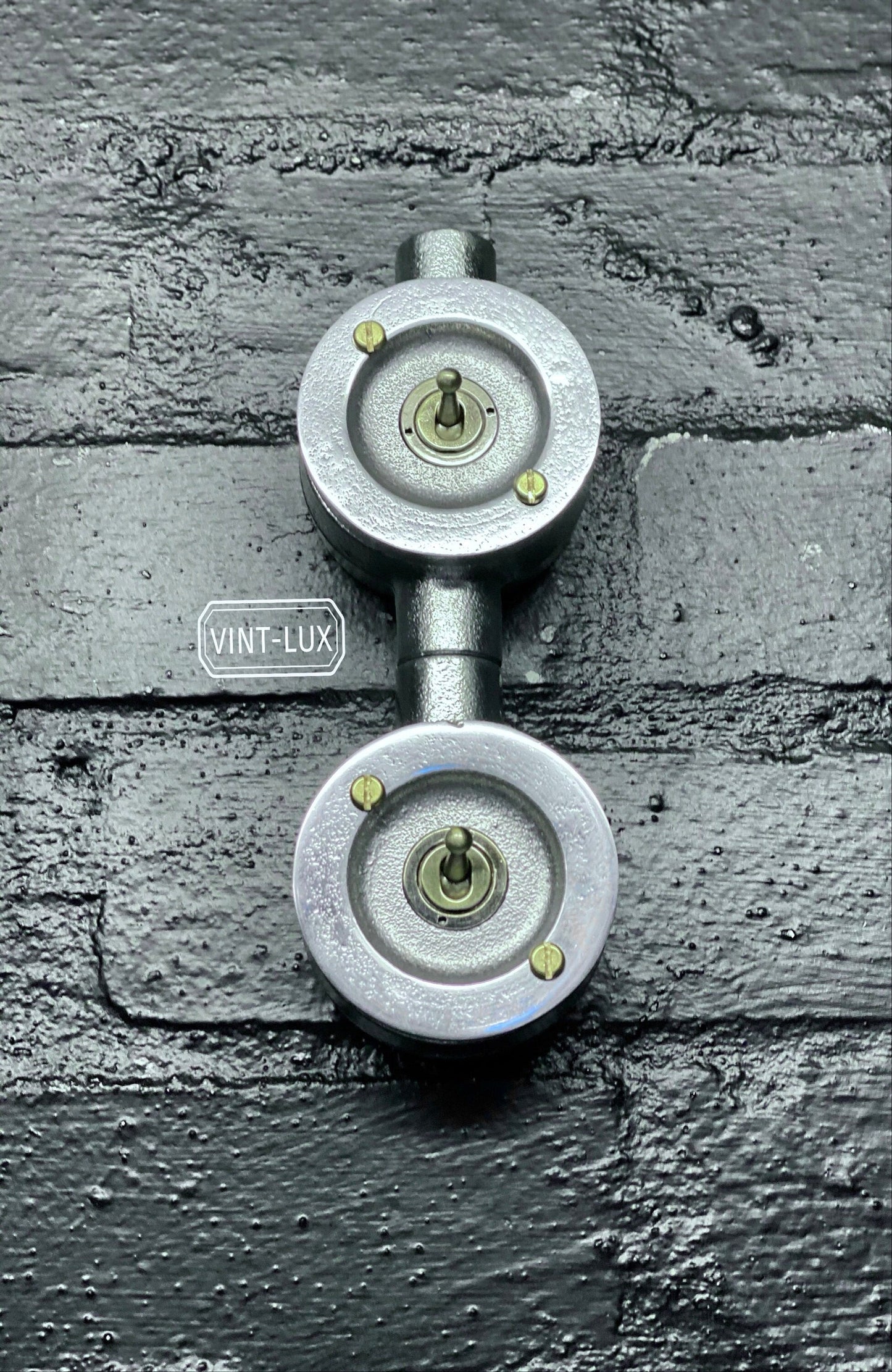 Double Gang Solid Cast Conduit Metal Light Switch Industrial 2 Way