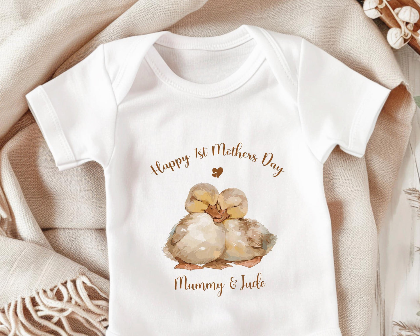 First Mothers Day Gift Personalised Present - Fluffy Duck Design Babygrow Tee Vest Gift for New Mums - Duck Design Matching Cushion SMC011