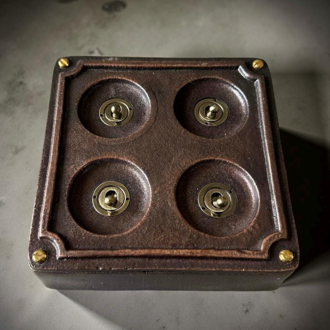 4 Gang 2 Way Solid Antique Copper Metal Surface Mounting Conduit Light Switch Industrial - BS EN Approved