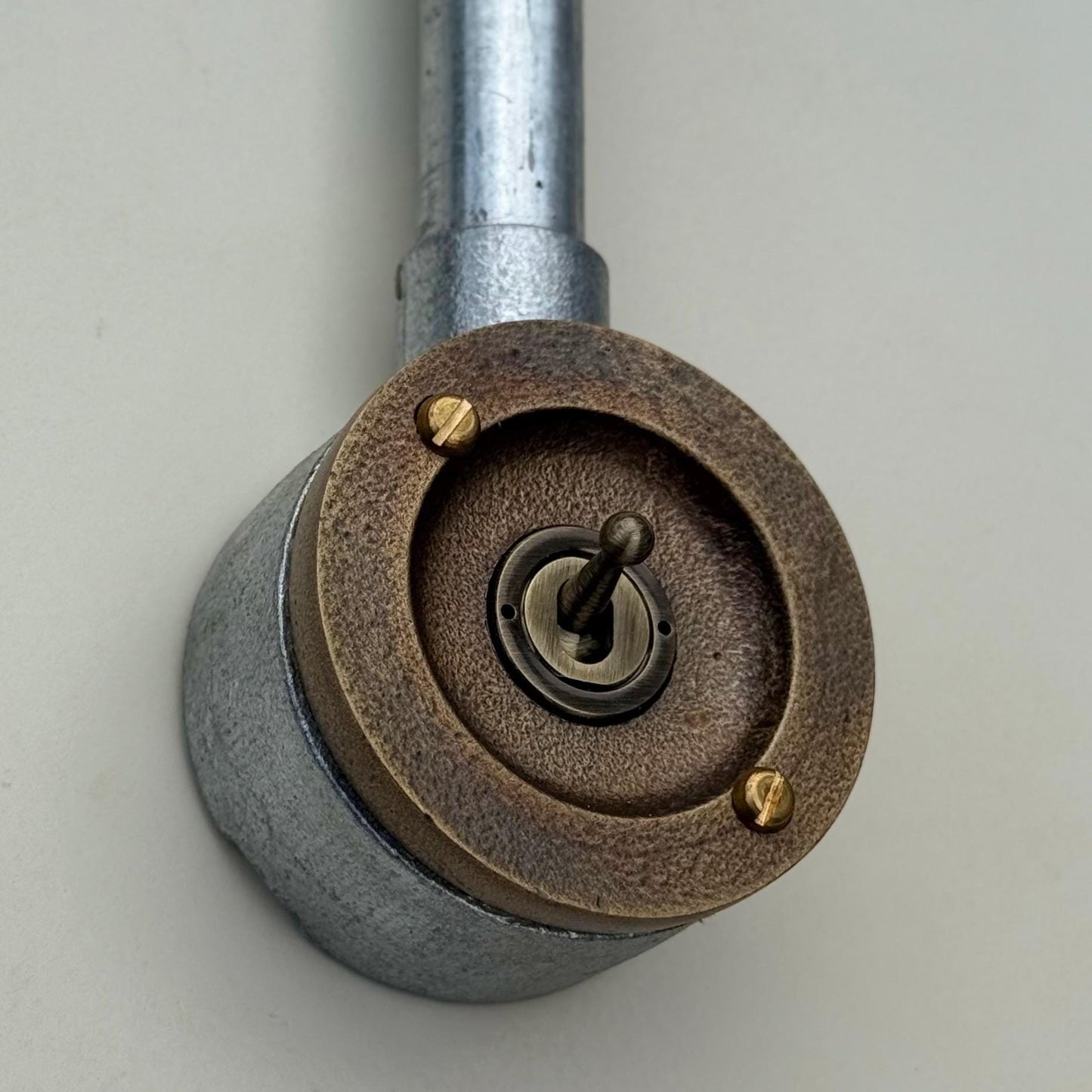 Single Gang 2 Way Antique Brass Conduit Light Toggle Switch