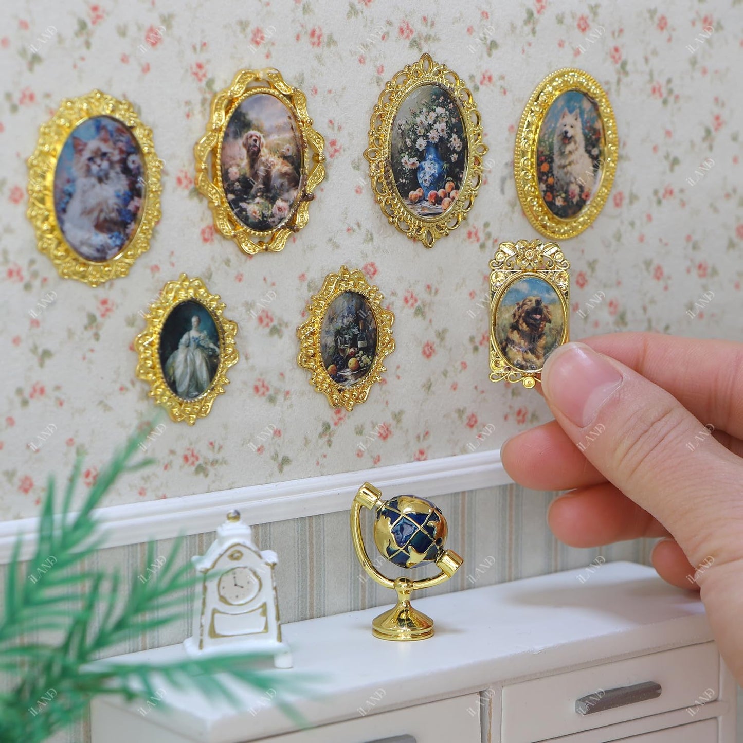 iLAND 1/12 Scale Tiny Frames – 7 Frames + 14 Miniature Pictures | Golden Tiny Frame Art for Dollhouses