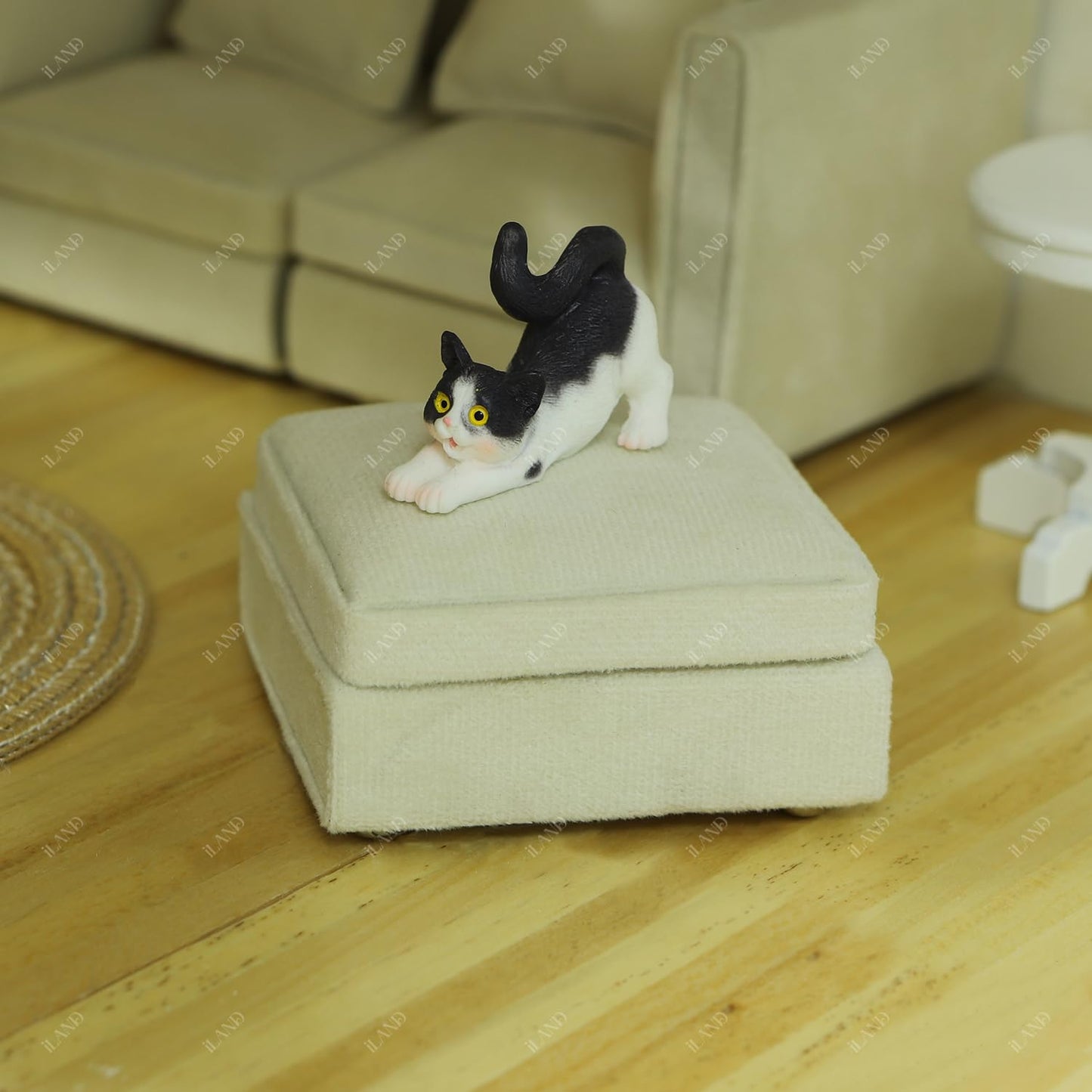iland 1:12 Dollhouse Sectional Sofa – White Velvet Miniature Couch for 3–6 Inch Dolls