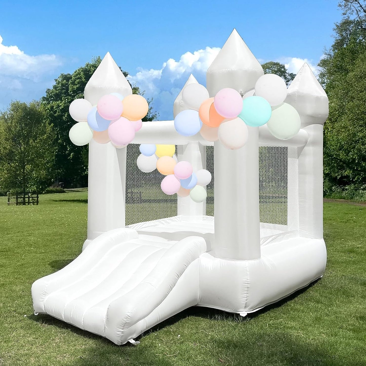 iLink-outer White Bounce House – Indoor/Outdoor Bouncy Castle for Kids 3-8 (103 x 71 x 90 in)