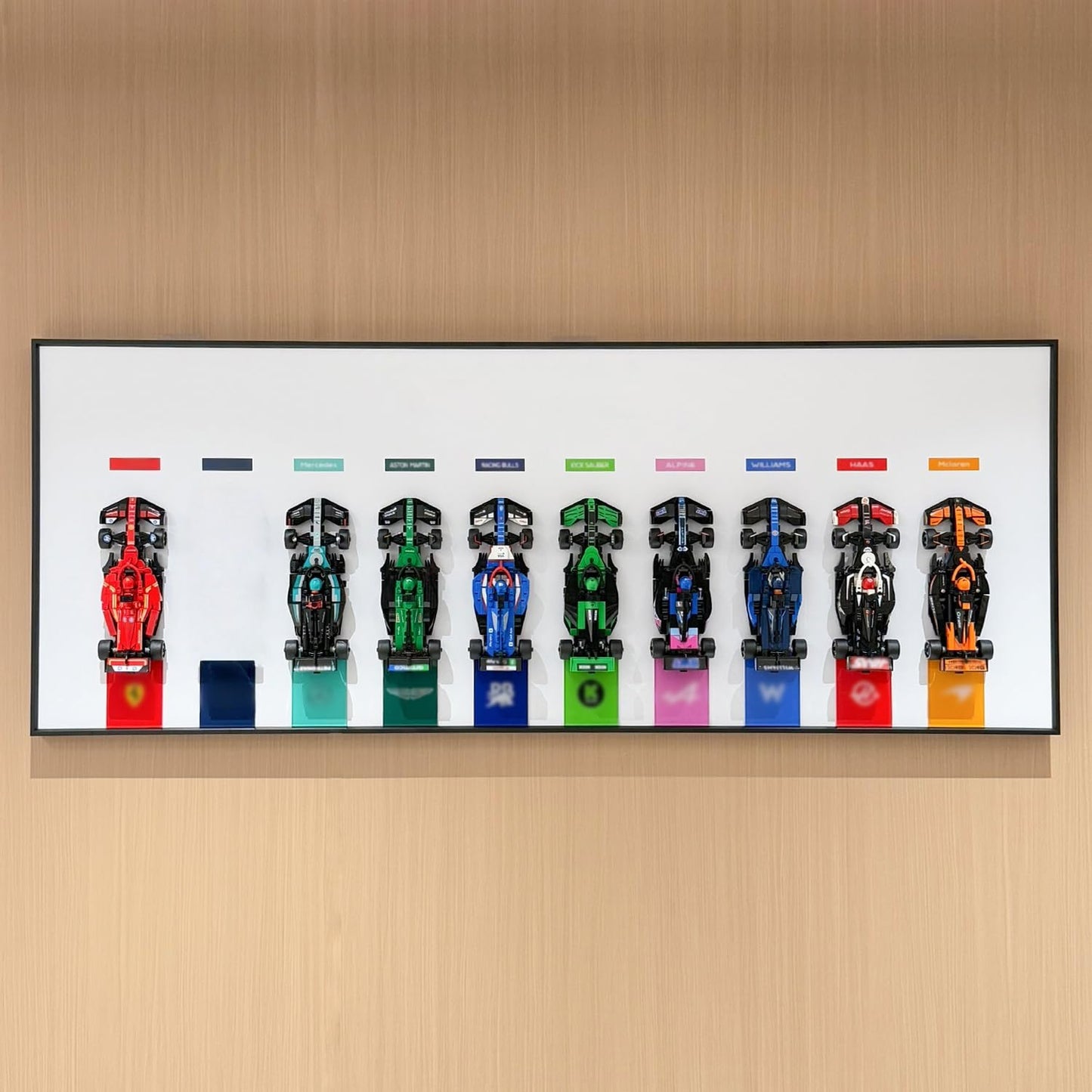iLuane Display Wallboard – 10-Car Frame Wall Mount for 77242–77251 Style A (No Car Included)