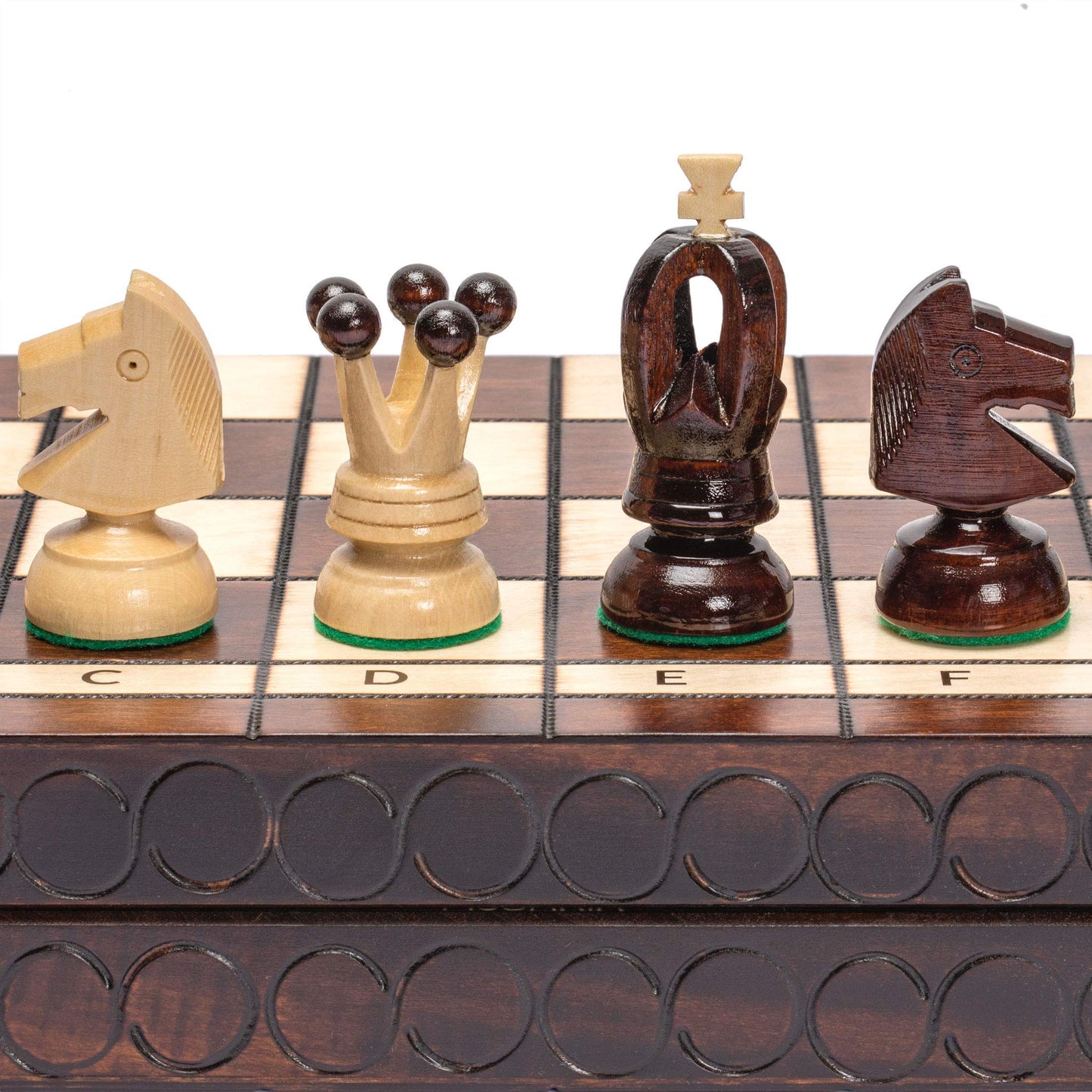 Husaria European International Chess Set — 18-Inch Folding Board and Handcrafted Sycamore Pieces