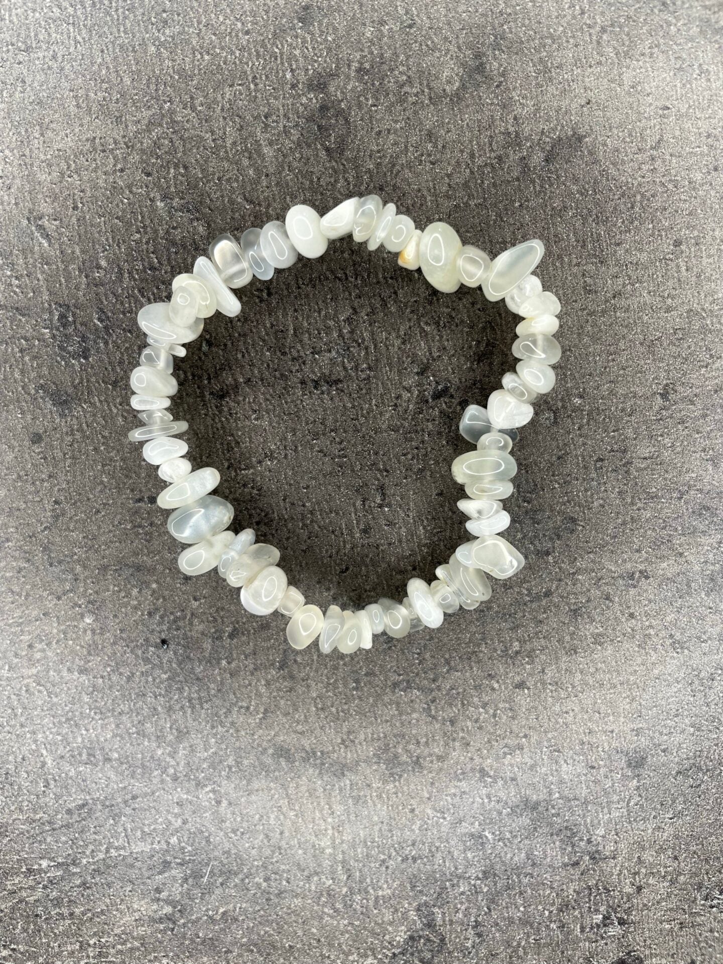 Rainbow moonstone - Crystal chip bracelet