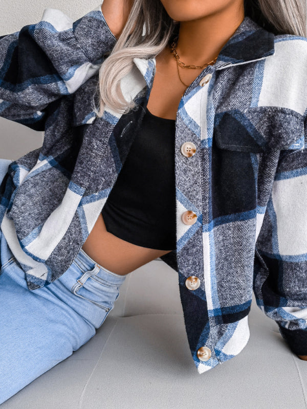 Women’s Thick Collared Plaid Flannel Cardigan With Button Front And Front Pockets