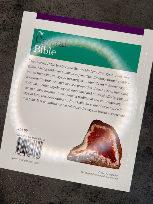 The Crystal Bible, Vol. 1 by Judy Hall