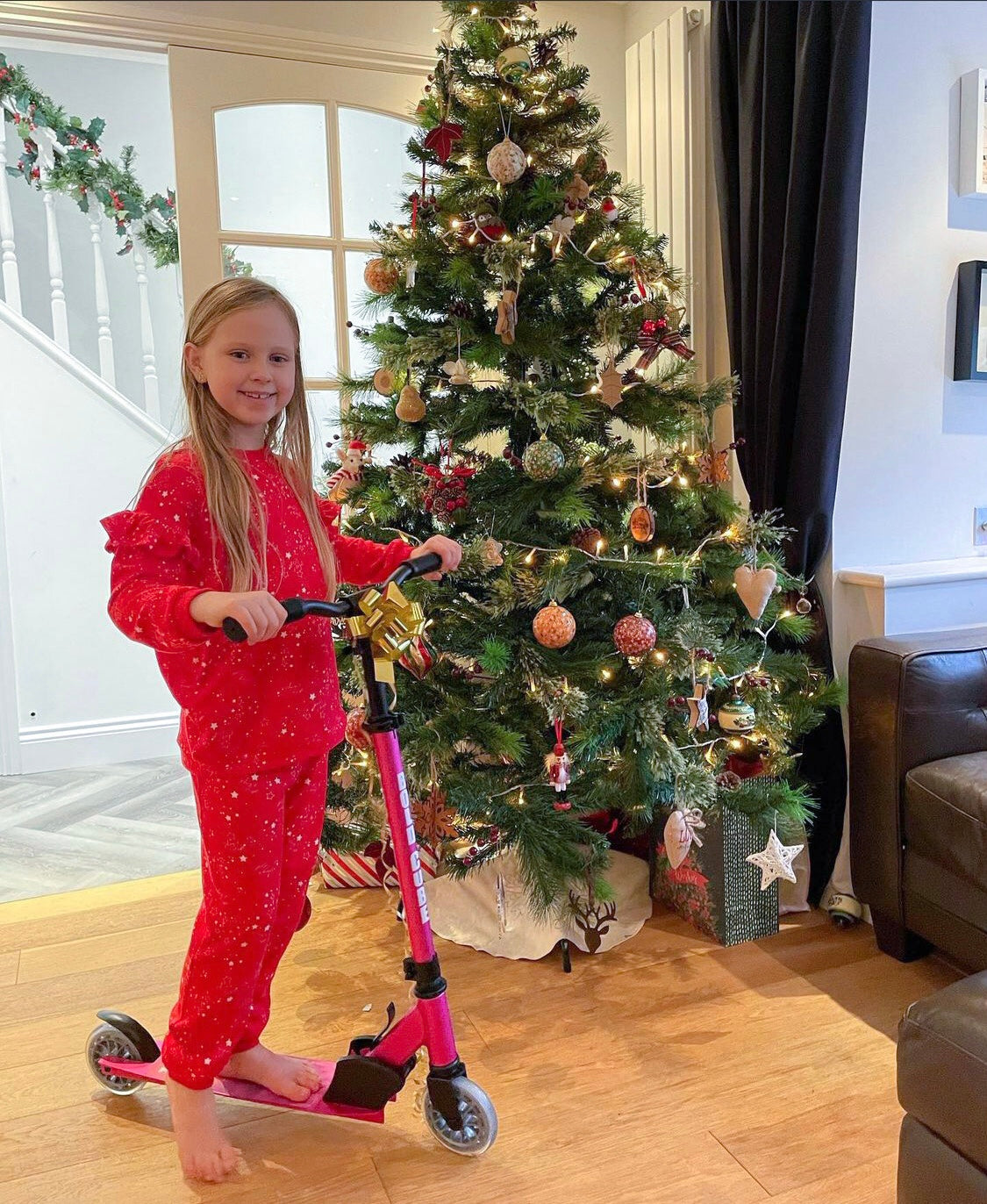 Fuchsia - Deluxe 2 Wheel Scooter