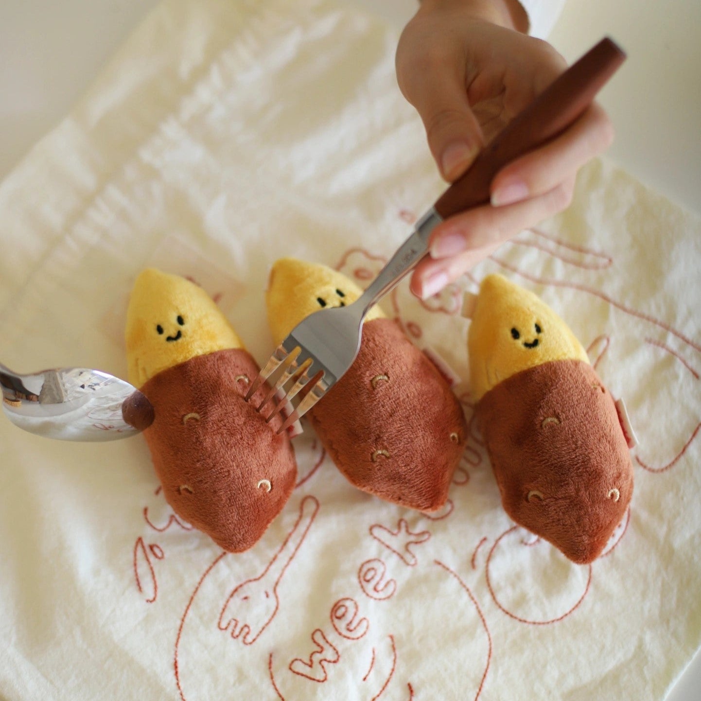 Daily White | Mini Sweet Potato Plush Charm