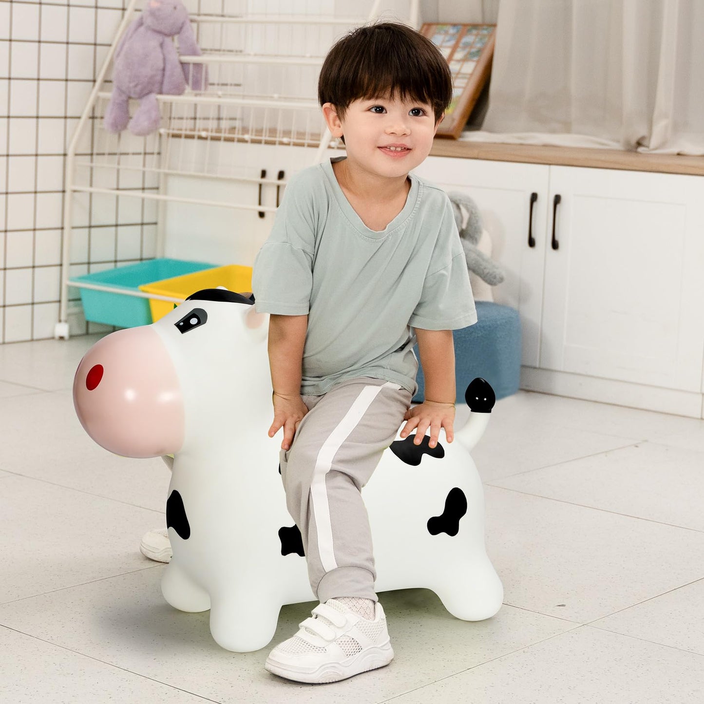 INPANY Bouncy Cow Hopper Toy for Toddlers – Inflatable Ride-On for Indoor & Outdoor Play