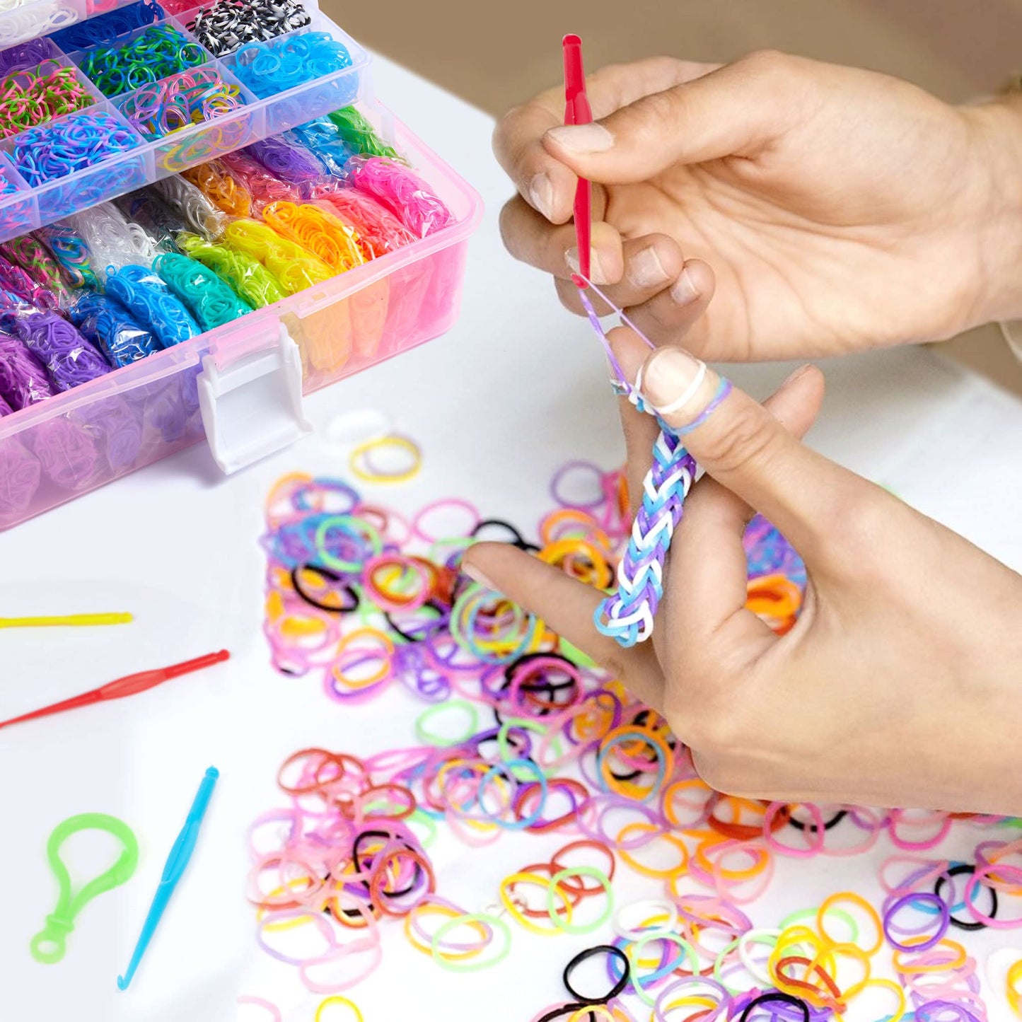 INSCRAFT 17500+ Rubber Loom Bands Kit – 28 Colors, 600 S-Clips, 352 Beads, 40 Pendants, Pink Storage Case