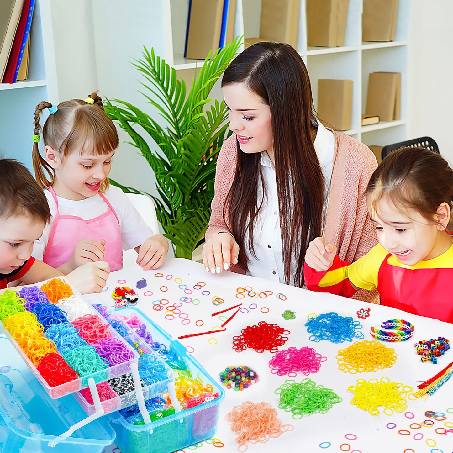 INSCRAFT 17500+ Rubber Loom Bands Kit – 28 Colors, 600 S-Clips, 352 Beads, 40 Pendants, 3-Layer Blue Container