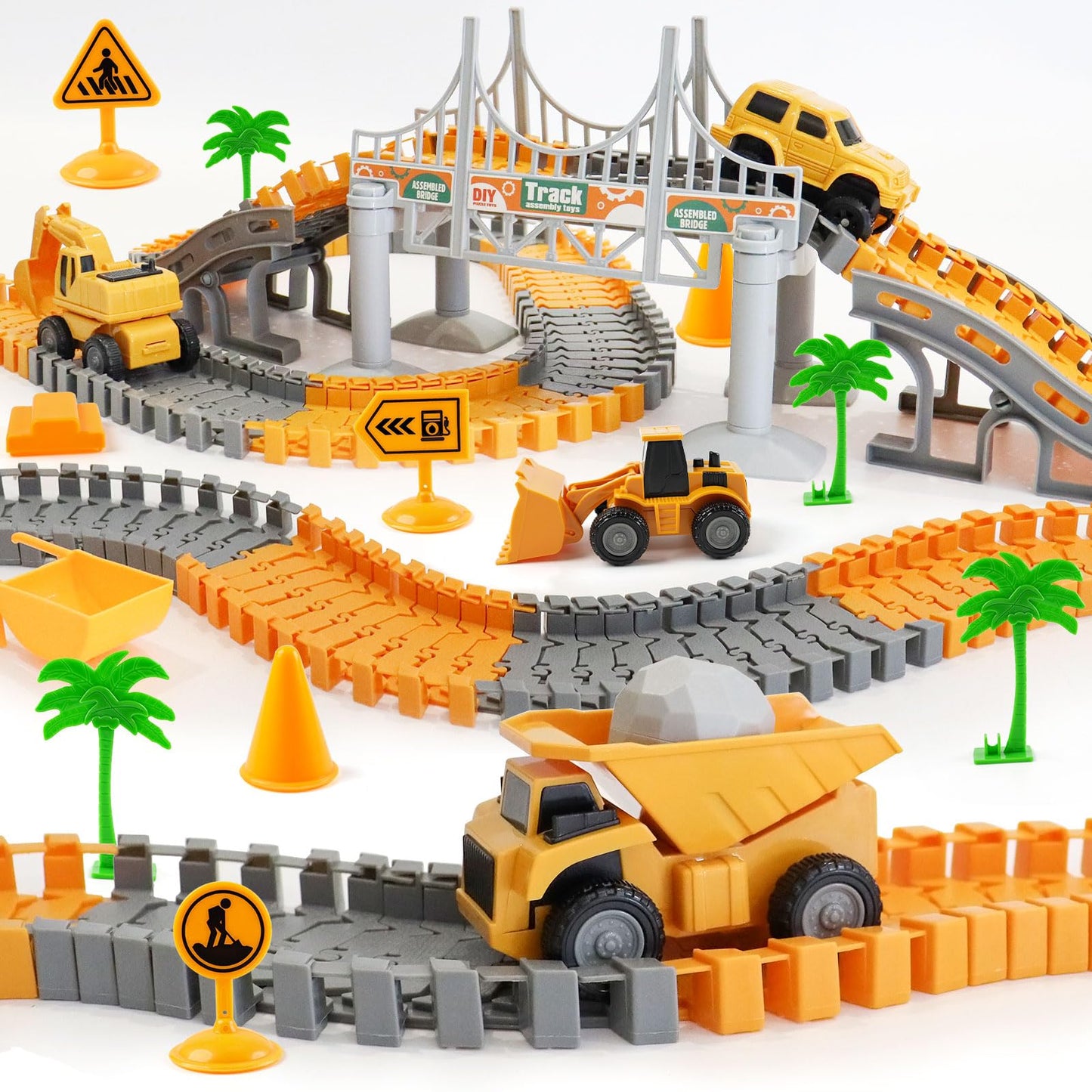 INSFUN Race Tracks Toy Set for Kids 3-5 — 220+ Pieces with Cars & Trucks