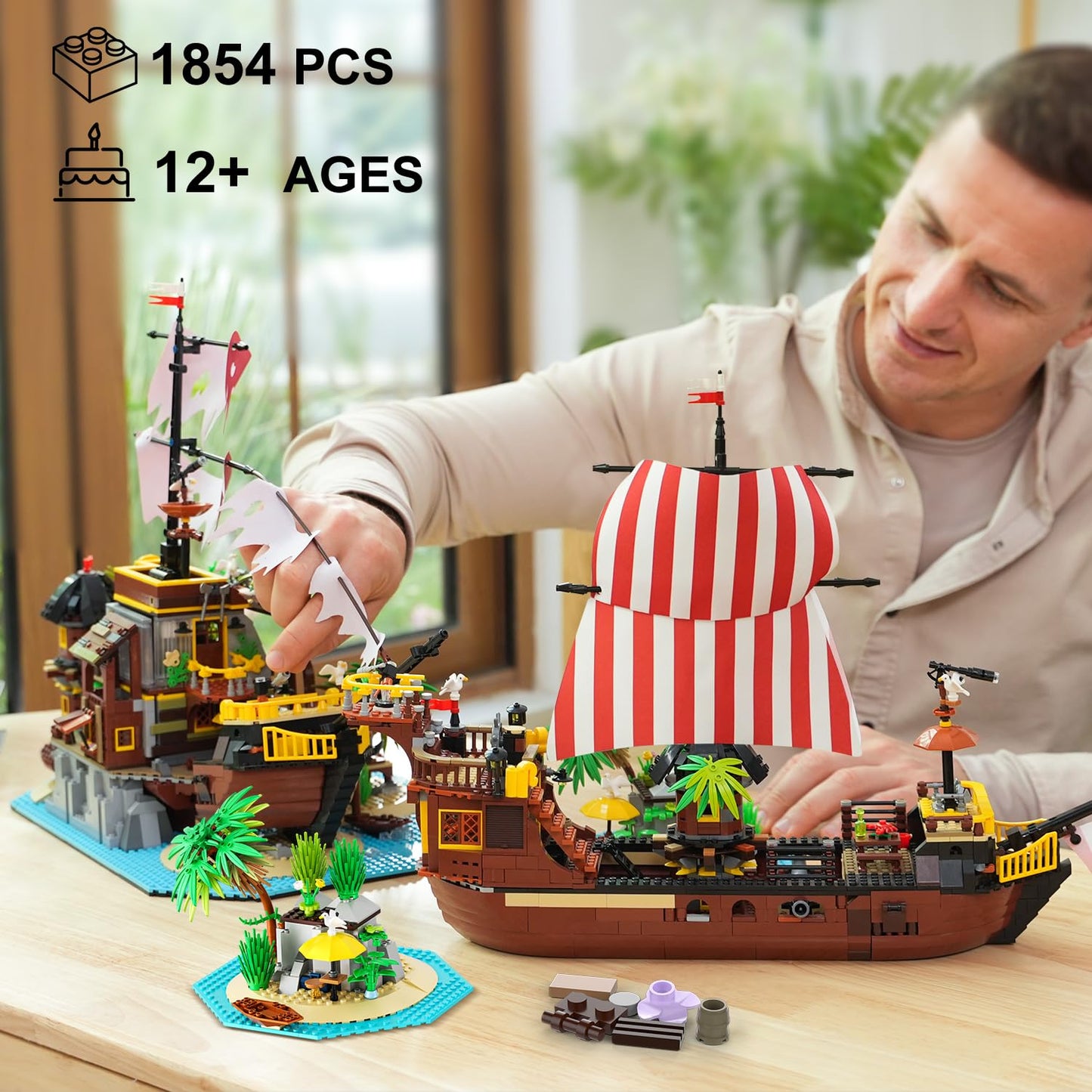 INSOON Pirate Shipwreck House 2-in-1 Building Set with LED Light (1854 pcs)