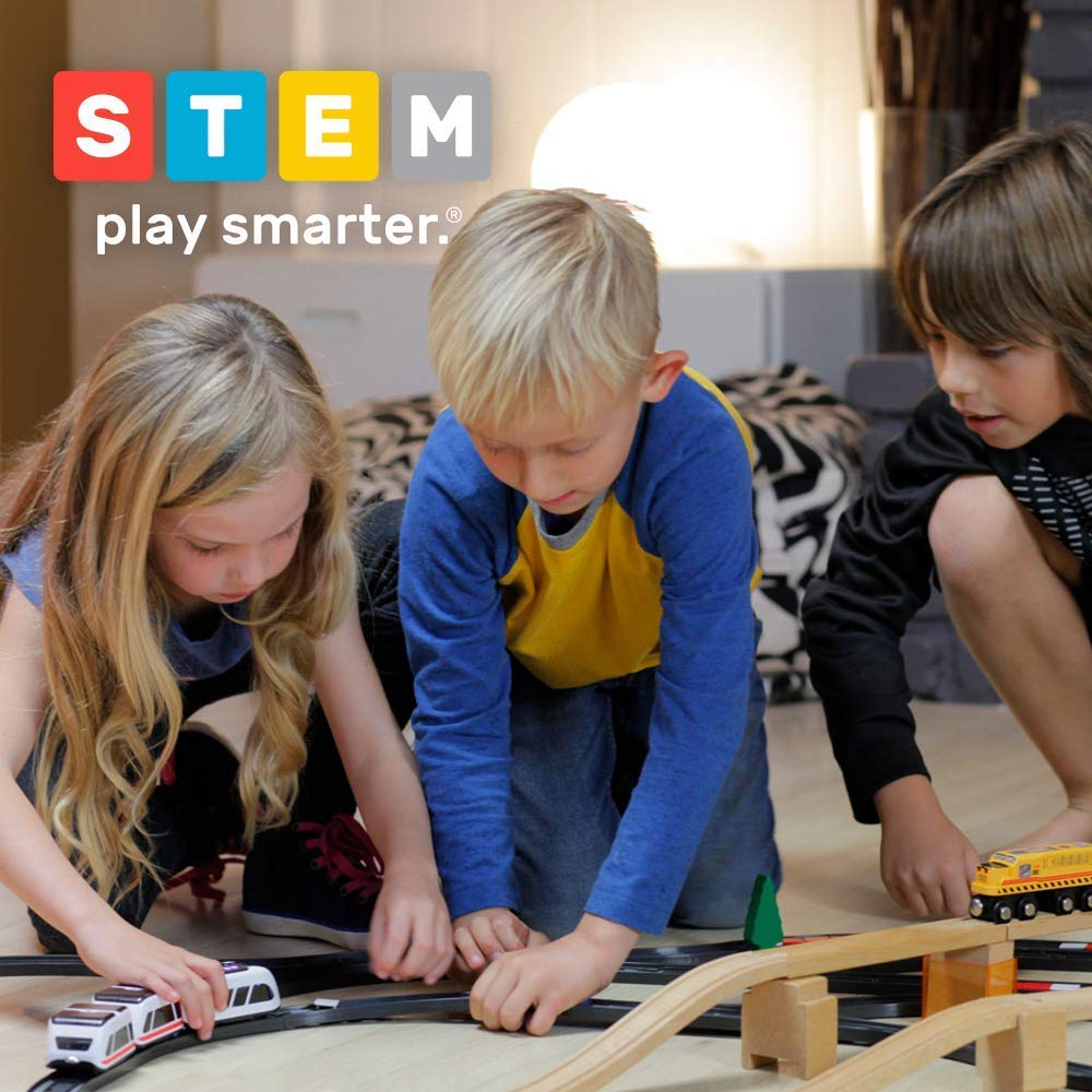 intelino Smart Train Starter Set — Award-Winning Train Toy with App-Based Play & Screen-Free Coding