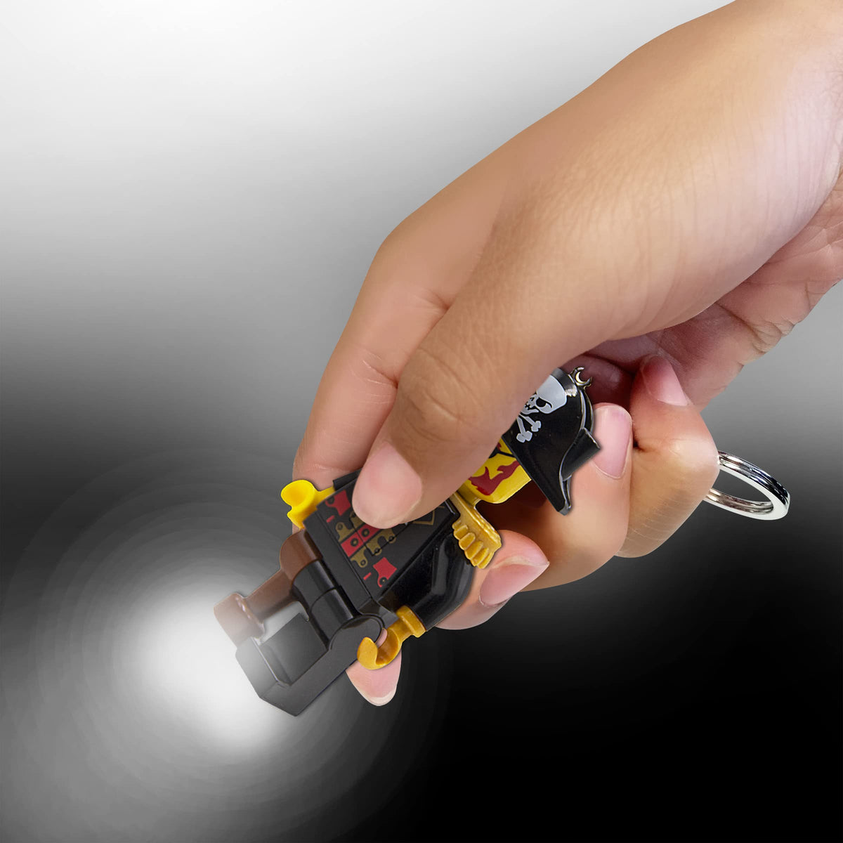 IQ LEGO Captain Brickbeard Keychain Light – 3-Inch Posable LED Minifigure