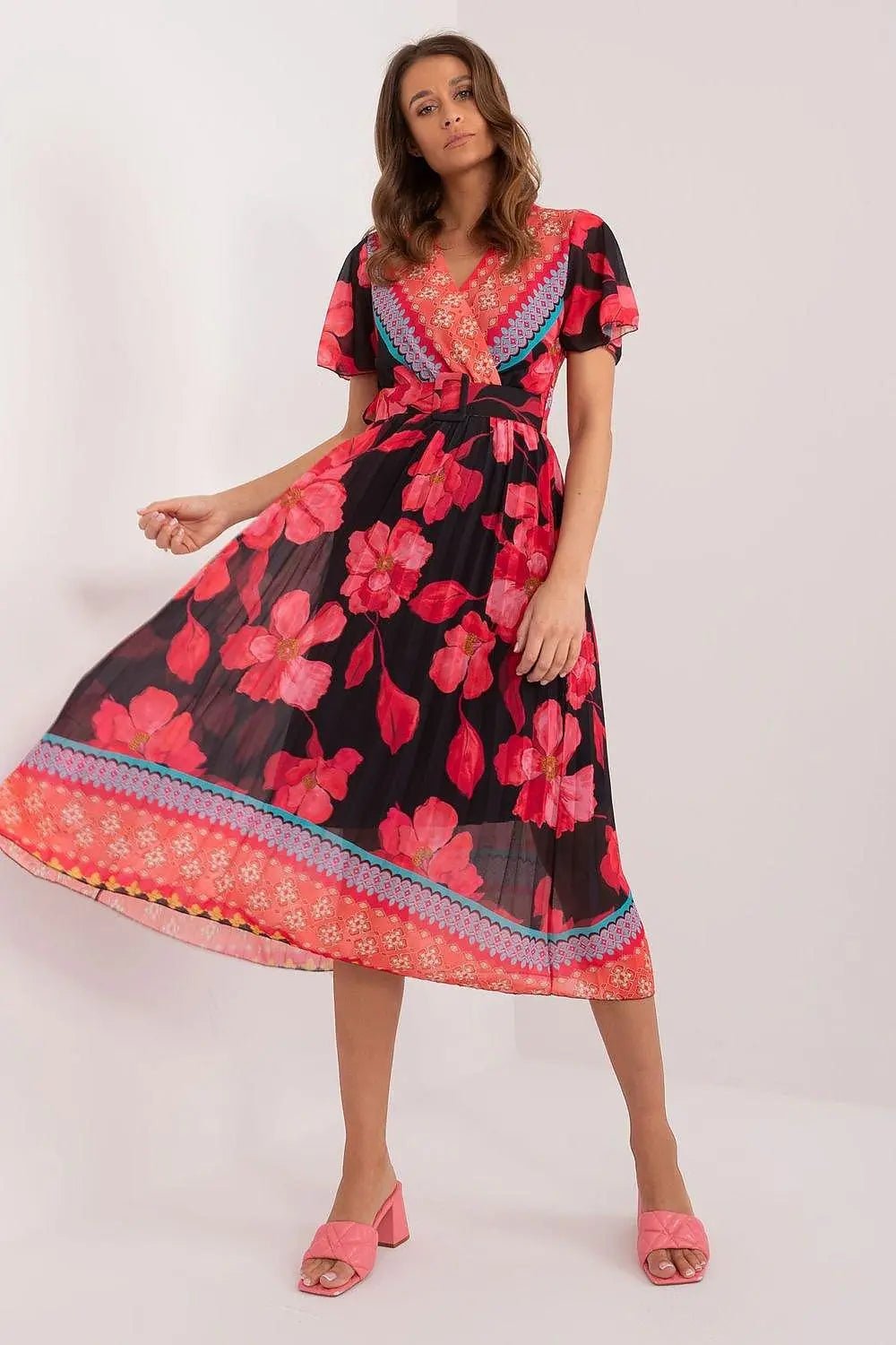 Italy Moda summer daydress with short sleeves in the form of frills