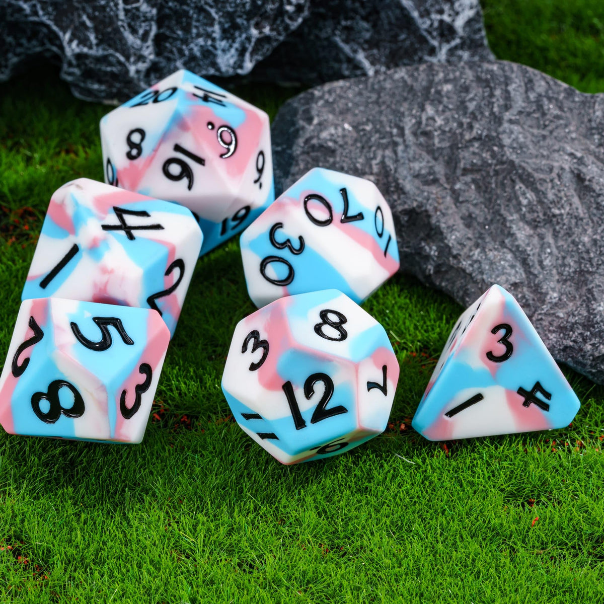 IUSTIDIE 7-Die Silicone DND Dice Set – Soft Touch, Durable Polyhedral Dice