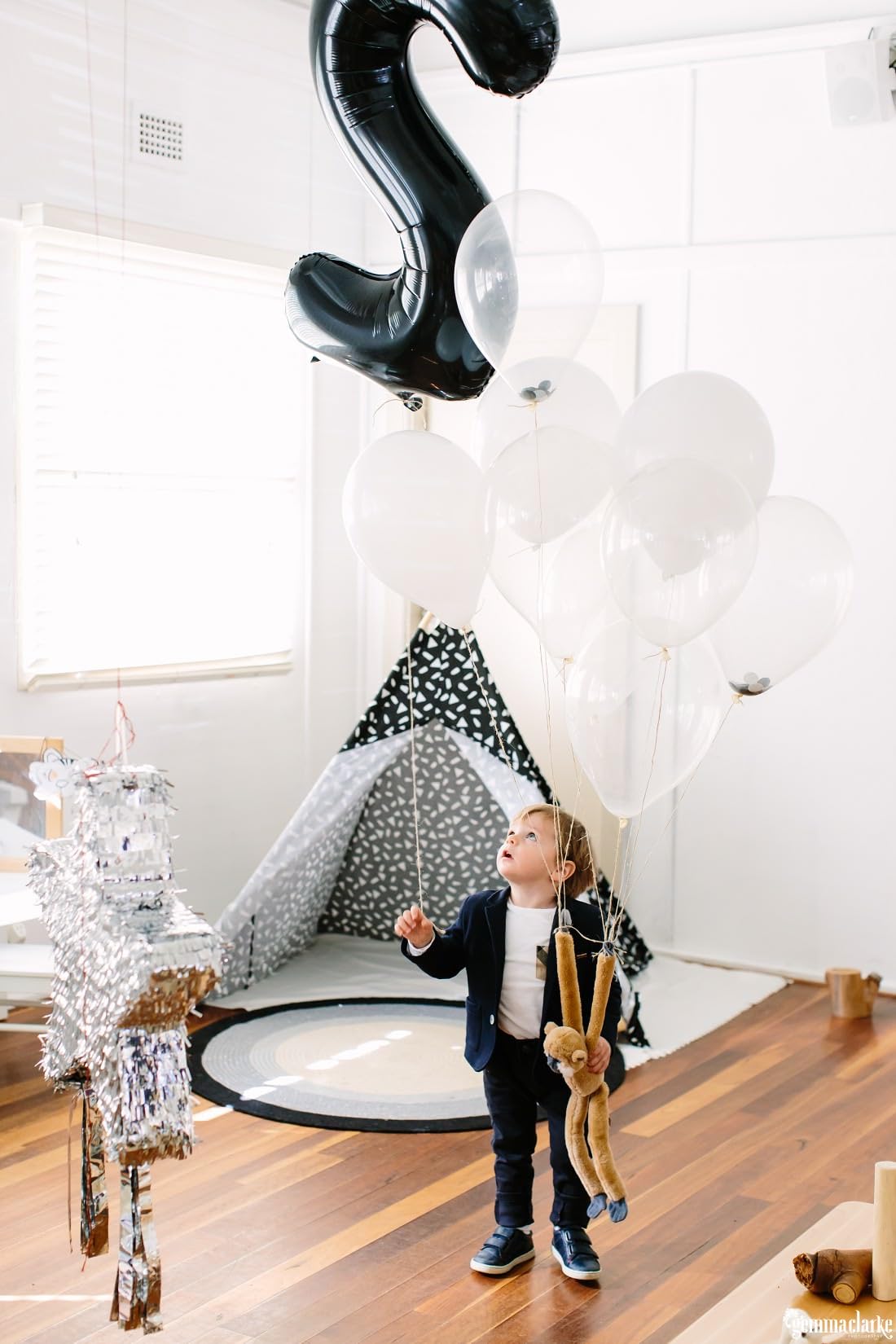 IWERP Black Number 70 Balloon – 40-Inch 70th Birthday Decor