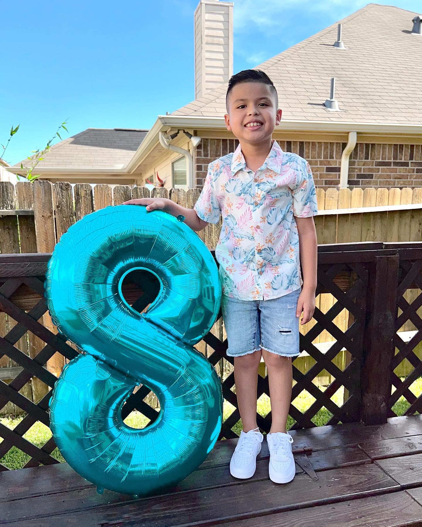 IWERP Light Blue Number 8 Balloon - 40-Inch 8th Birthday Decoration