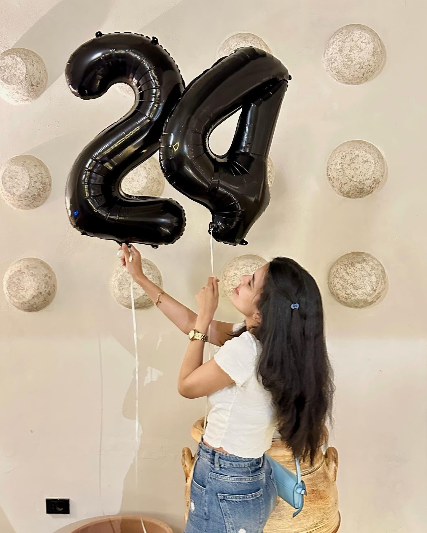 IWERP 4 Balloon 40-Inch - Black & Gold Number 4 Balloon for Party Decor | Large 4th Birthday Balloon