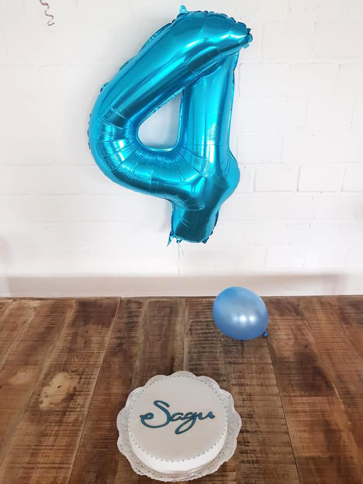 IWERP 4 Balloon: Blue 40-Inch Number Balloon for 4th Birthday Party Decor