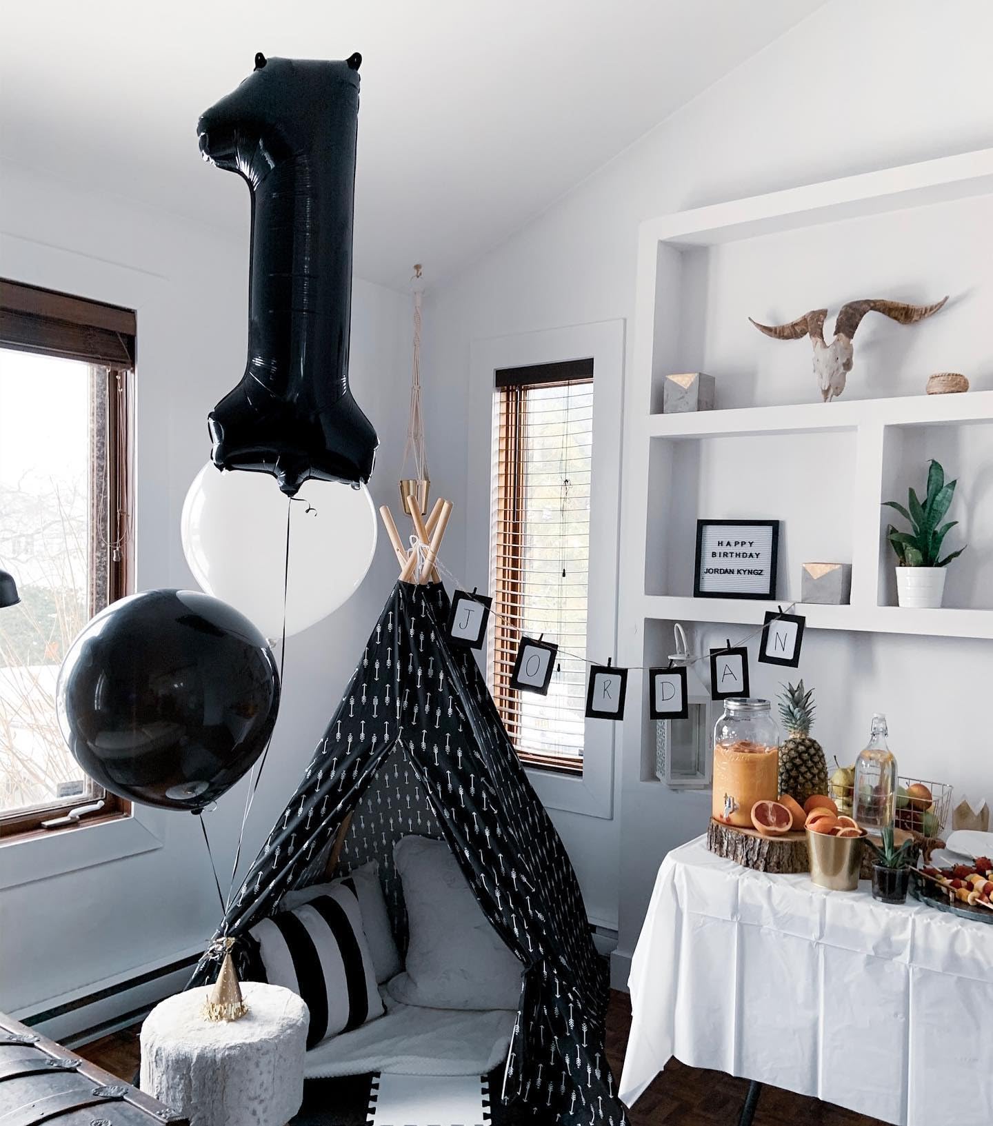 IWERP Black Number 1 Balloon – 40-Inch First Birthday Decoration