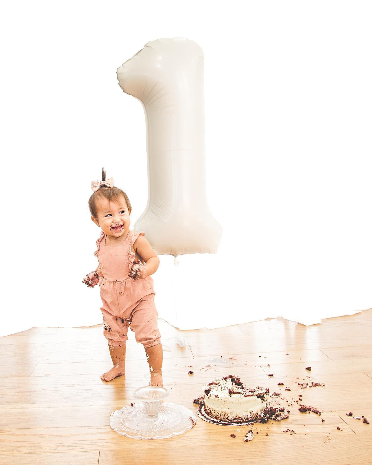 IWERP Cream Number 1 Balloon – 40-Inch First Birthday Decor for Baby, Boy or Girl