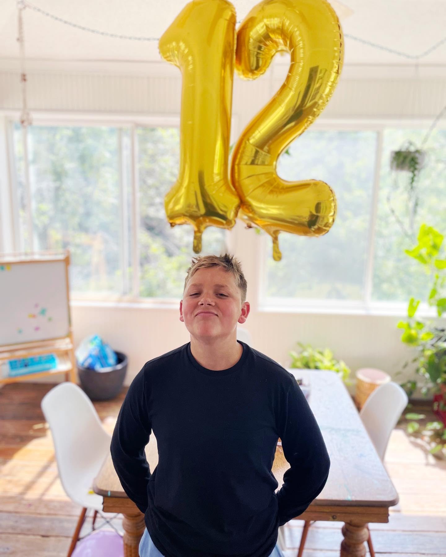 IWERP Gold 16th Birthday Balloon – 40-Inch Number Balloon for Milestones