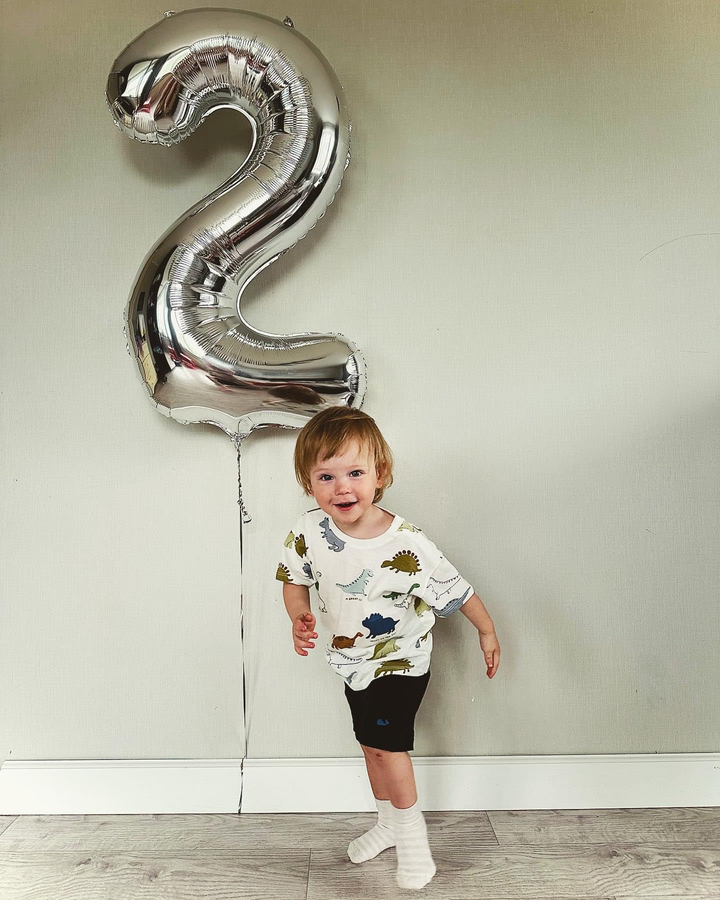 IWERP Silver Number 2 Balloon 40 Inch – 2nd Birthday Party Decor