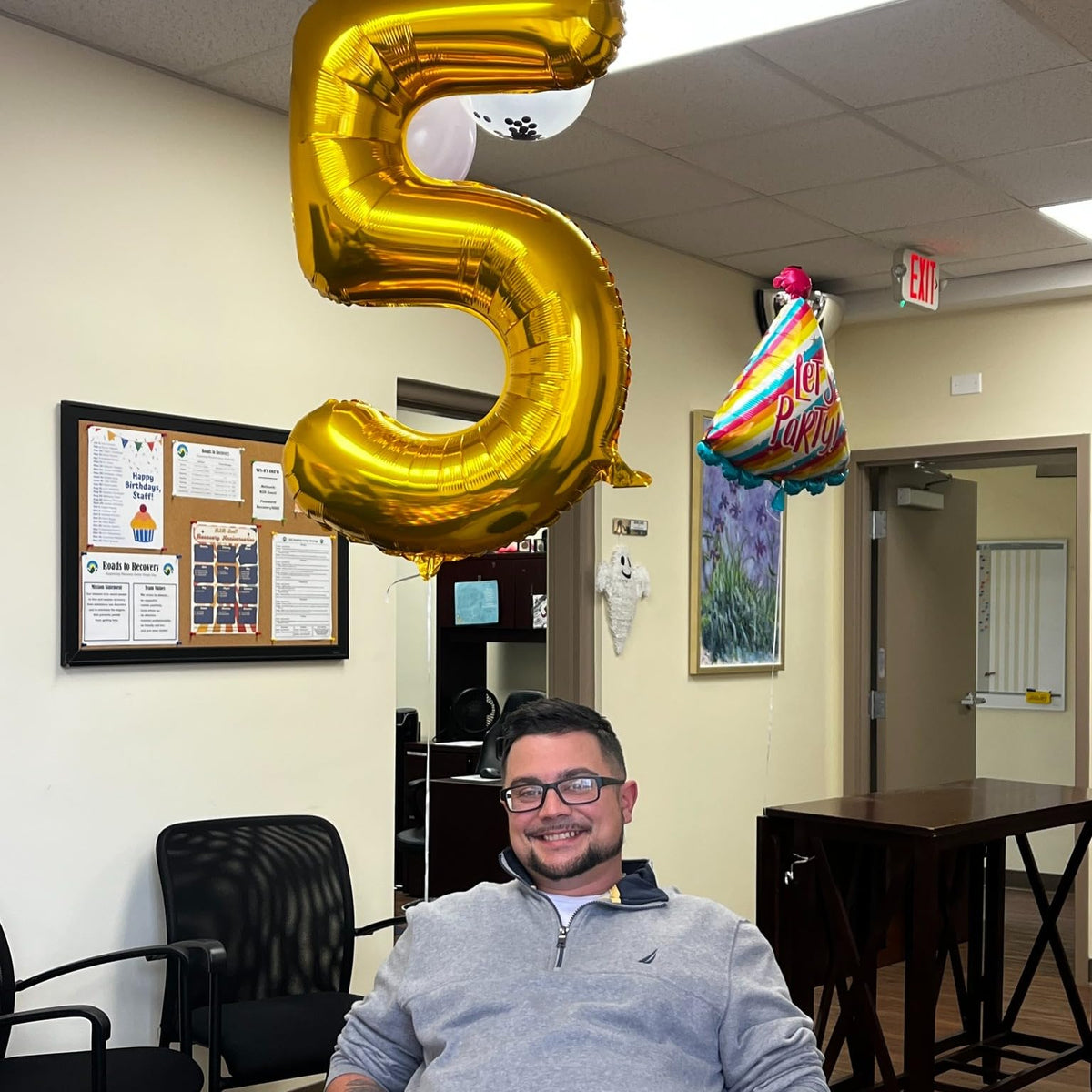 IWERP Gold Number 3 Balloon 40 Inch – 3rd Birthday Decorations & Gold Party Supplies