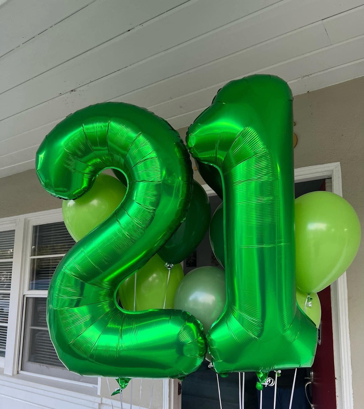 IWERP 18 Balloon – Green 40-Inch Number Balloon for 18th Birthday & Anniversary Decor