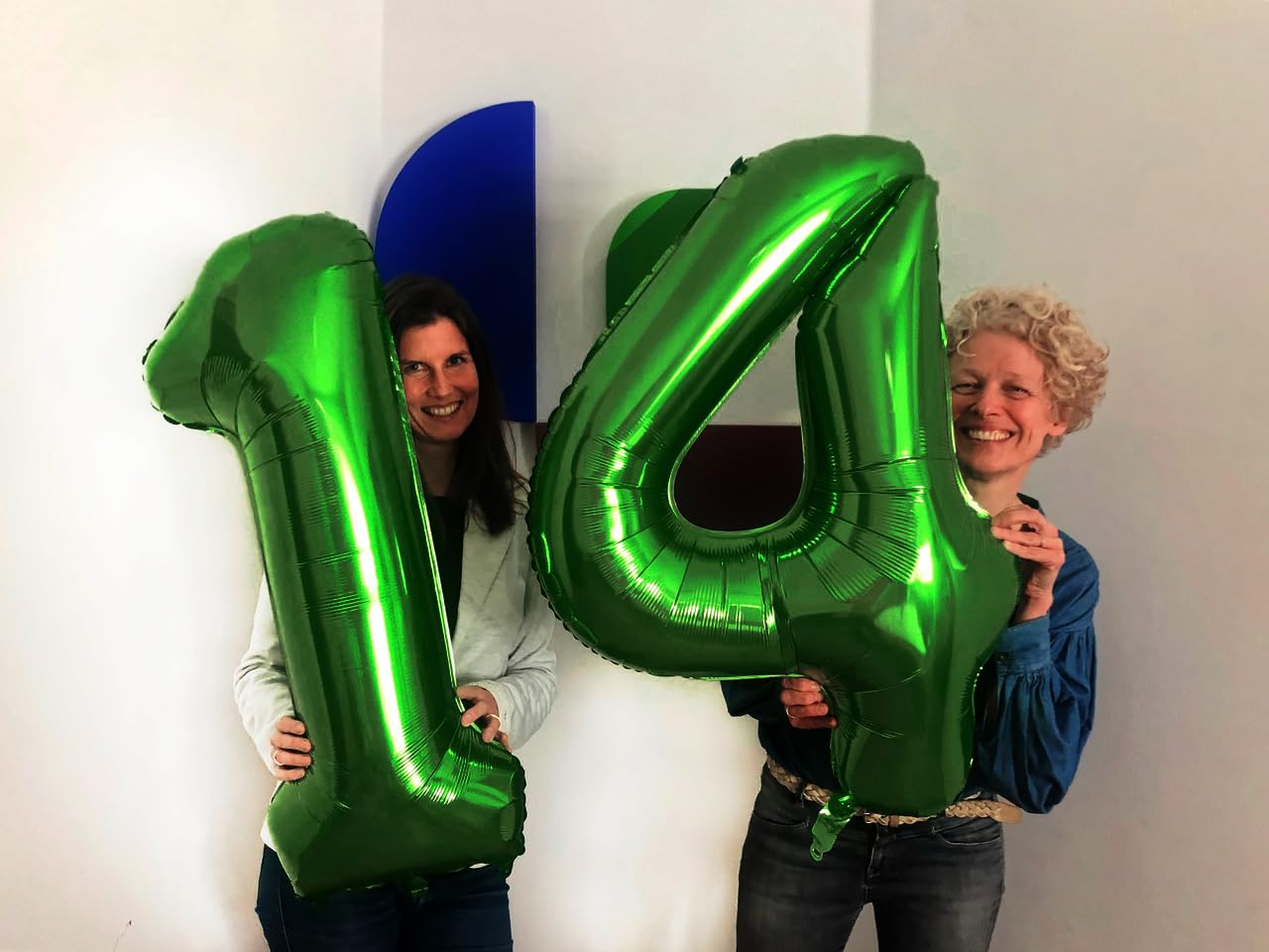 IWERP Green 4 Balloon – 40-Inch Number Balloon for Party Decor | St. Patrick's Day & Birthday