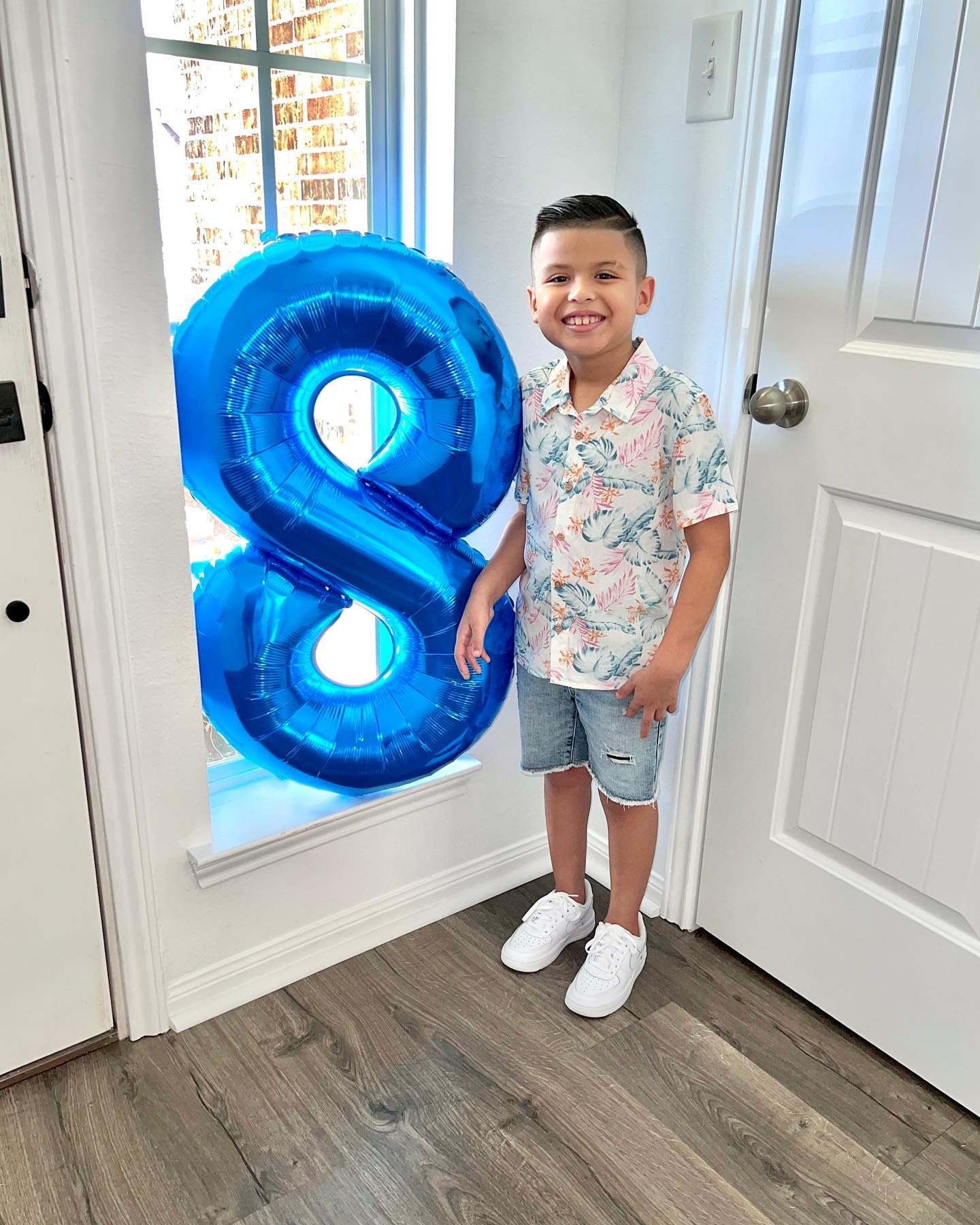 IWERP Navy Blue 40-Inch 80th Birthday Number Balloon – 80 Balloon Foil Decor