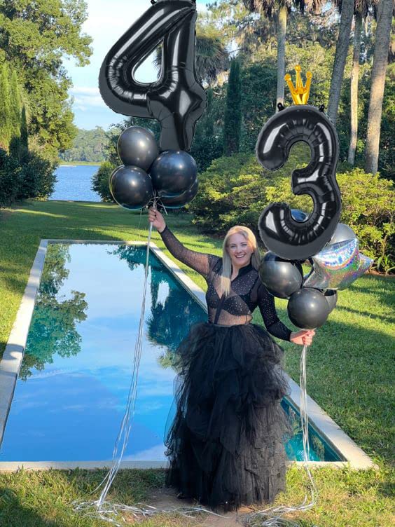 IWERP Black 4 Balloon – 40-Inch Number Balloon for 4th Birthday Party (Gold Accent)