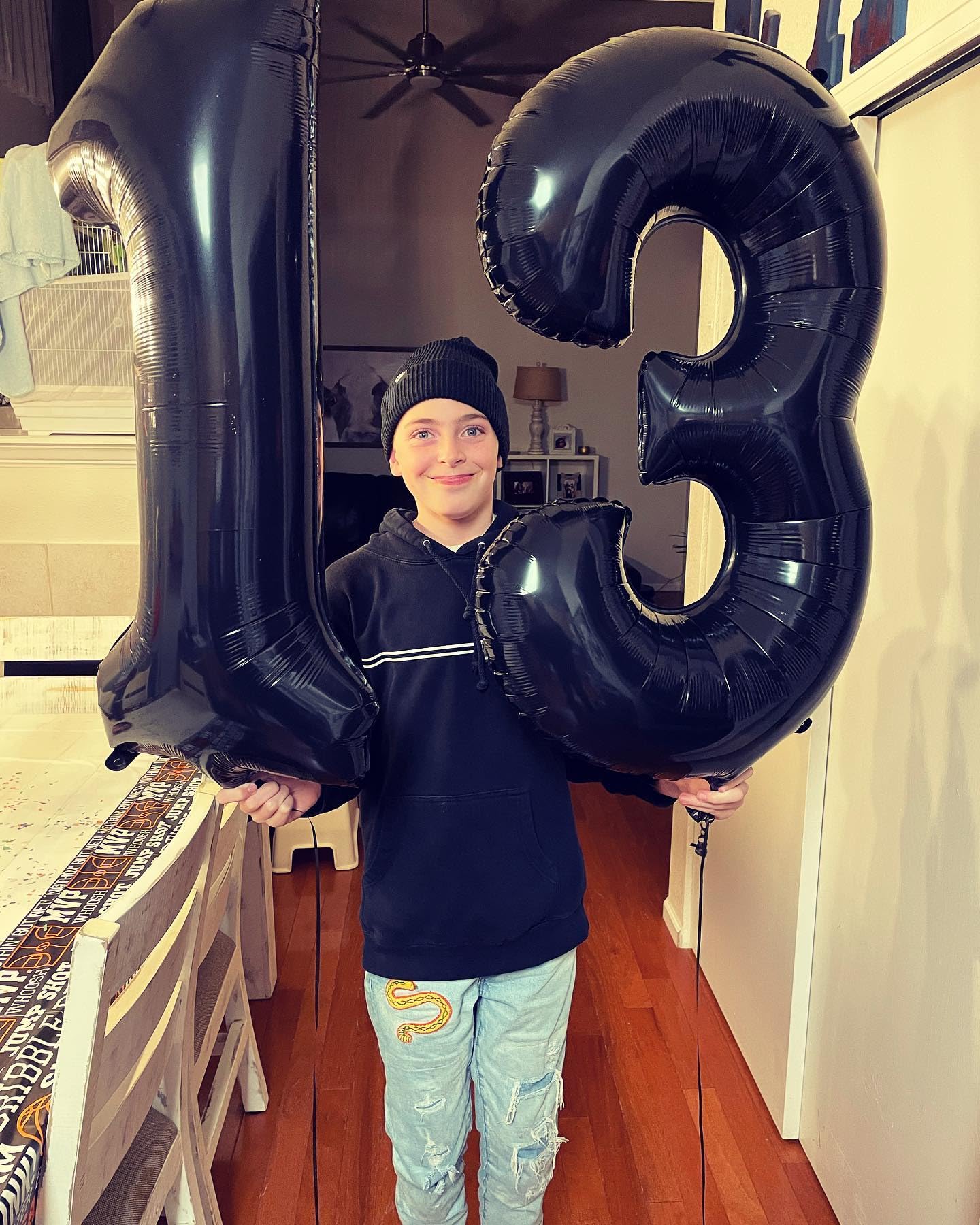 IWERP Black Number 13 Balloon 40 Inch – 13th Birthday Decorations