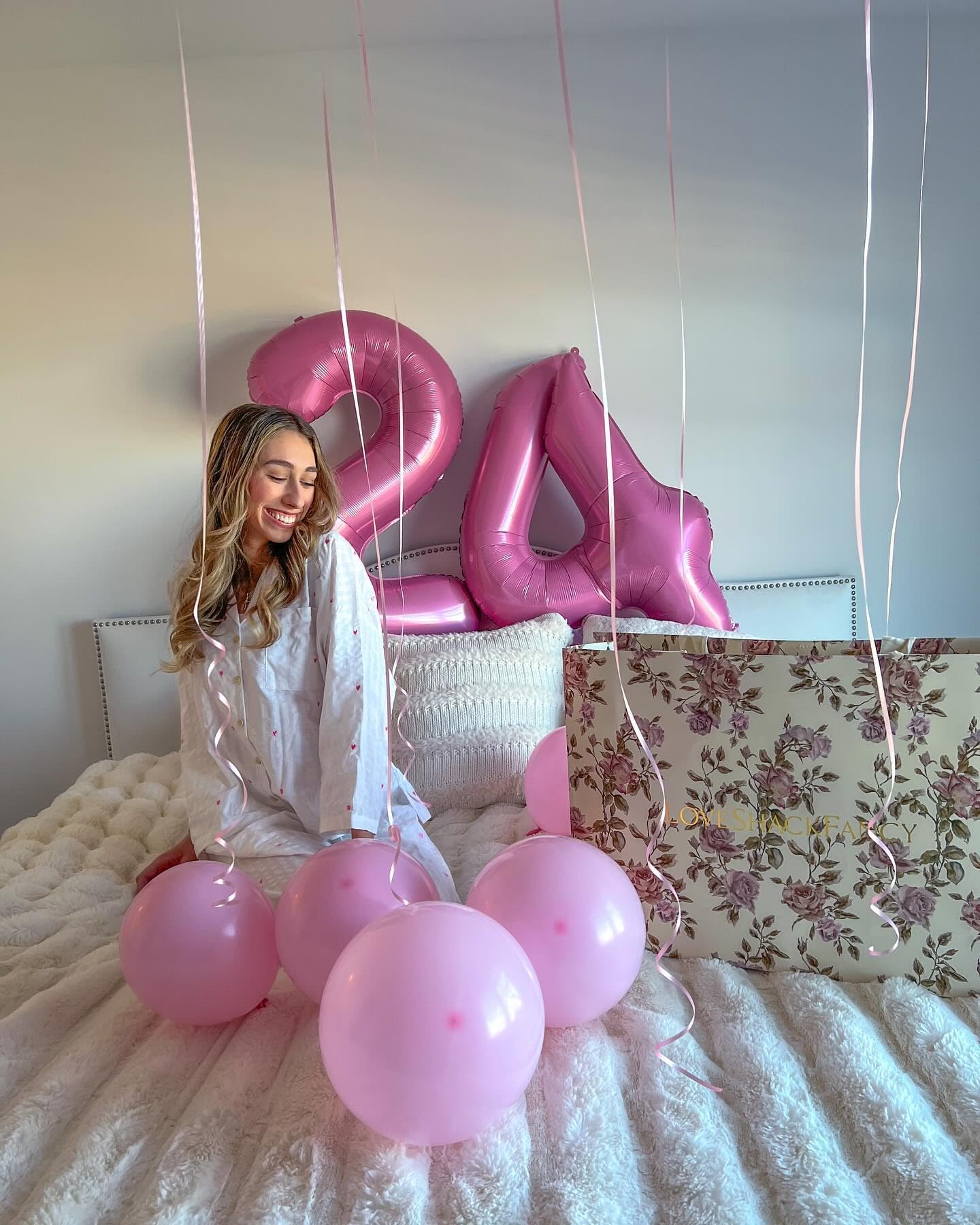 IWERP Pink 40-Inch Number 6 Balloon for Birthday Parties
