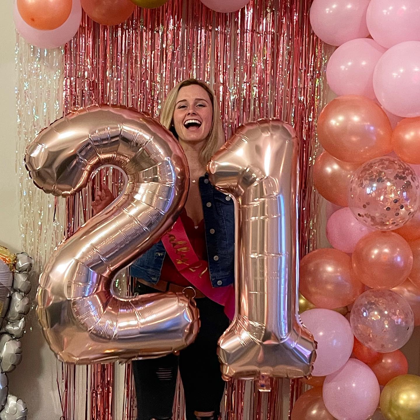 IWERP Rose Gold Number 14 Balloon – 40 Inch 14th Birthday Decor