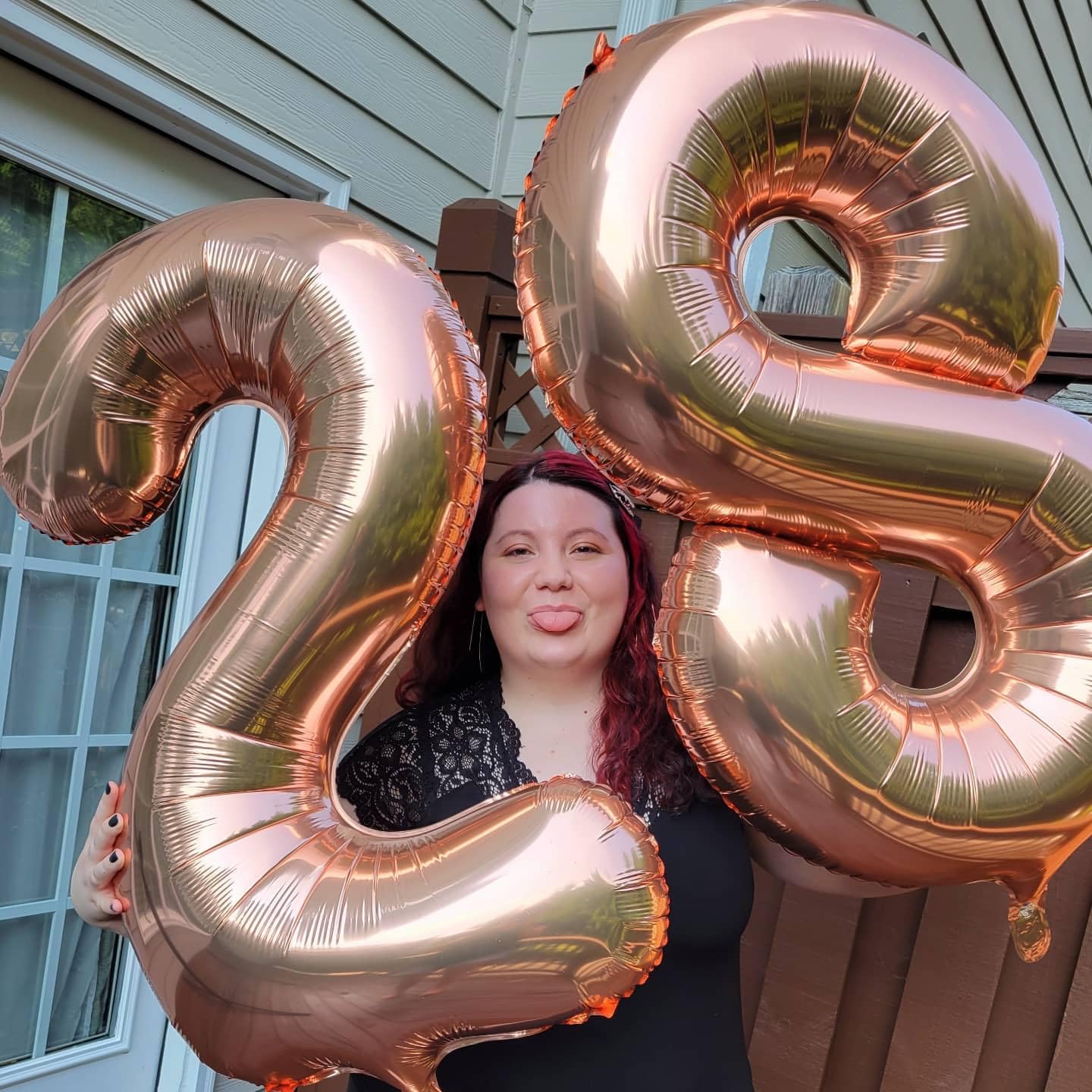 IWERP Rose Gold Number 18 Balloon 40 Inch – 18th Birthday Decorations & Party Supplies