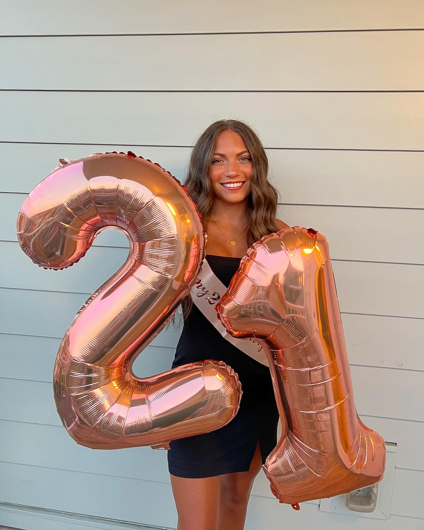 IWERP Rose Gold Number 21 Balloon, 40 Inch – 21st Birthday Decorations