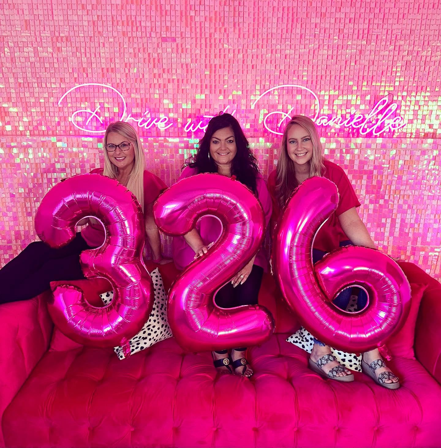 IWERP Hot Pink Number 4 Balloon 40 Inch – Fourth Birthday Decorations
